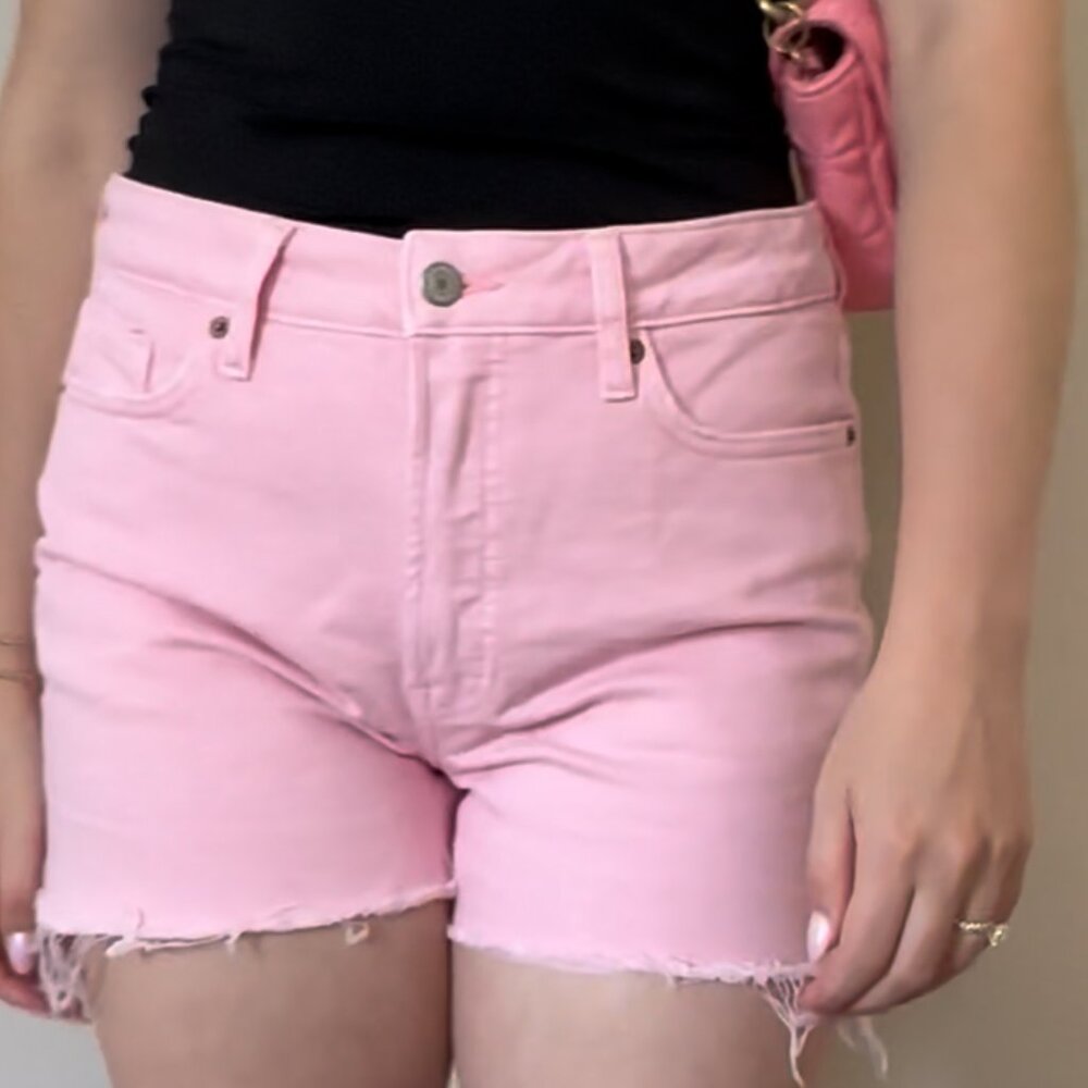 High-Waisted OG Straight Pop-Color Jean Cut-Off Shorts -- 3-inch inseam | Size 8